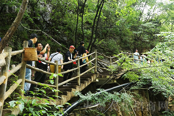 爬山-(23)