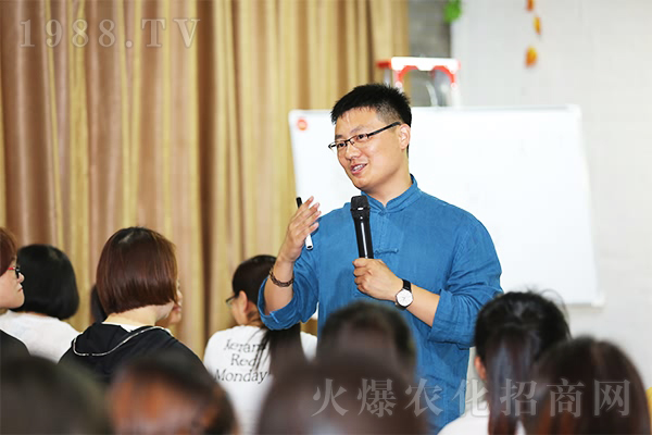 游老君山,學(xué)習(xí)道德經(jīng)智慧人生