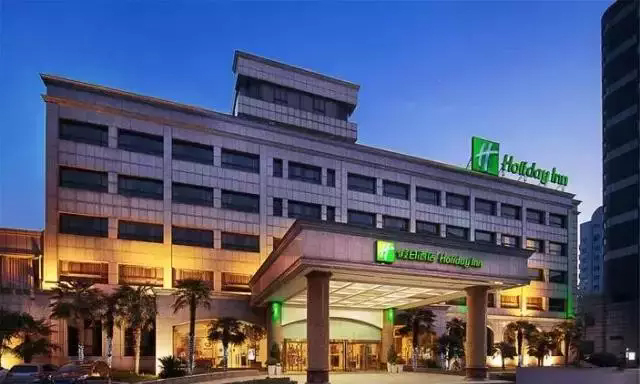11、中州假日酒店